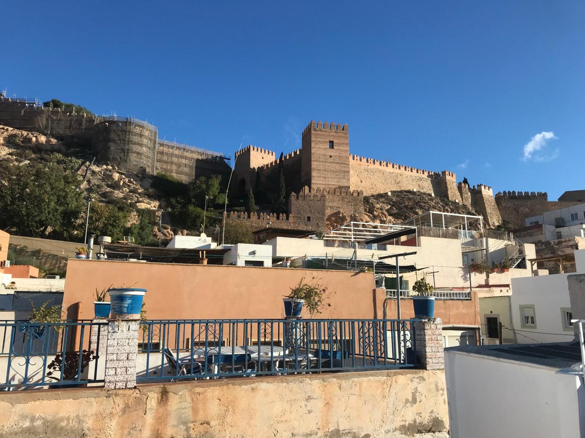 Casita La Paloma Bonita Del Pescador Hasta 5 Personas En El Casco Antiguo La Medina Centro Almeria Bajo Alcazaba Terraza Buena Vista Parking Privado Y Sabanas En Opcion Екстер'єр фото