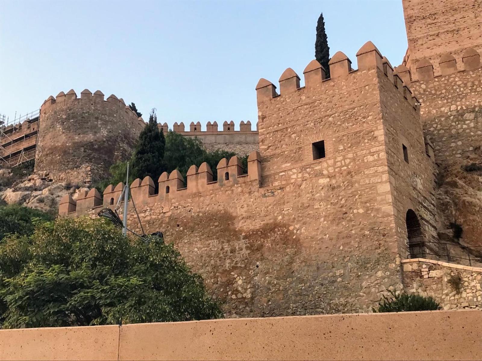 Casita La Paloma Bonita Del Pescador Hasta 5 Personas En El Casco Antiguo La Medina Centro Almeria Bajo Alcazaba Terraza Buena Vista Parking Privado Y Sabanas En Opcion Екстер'єр фото